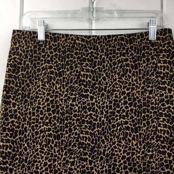 J. Crew Leopard Beige Pencil Skirt, Lined, Career Piece, Size 4 - Picture 6 of 12